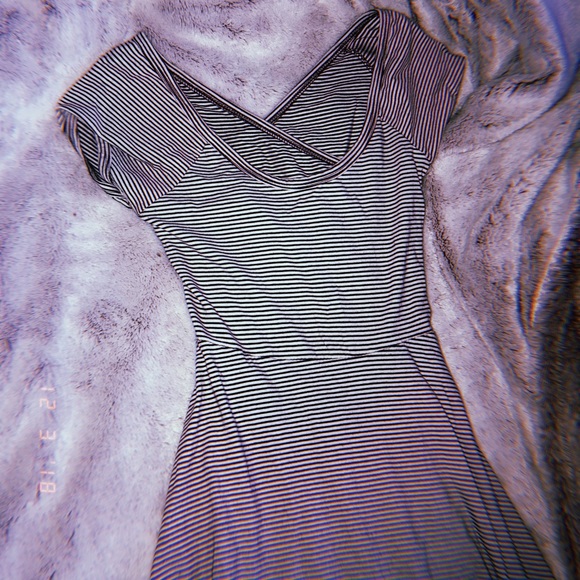 striped brandy Melville dress - Picture 2 of 2